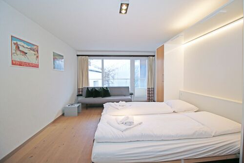 Heller Wohn-/Schlaf-/Essbereich